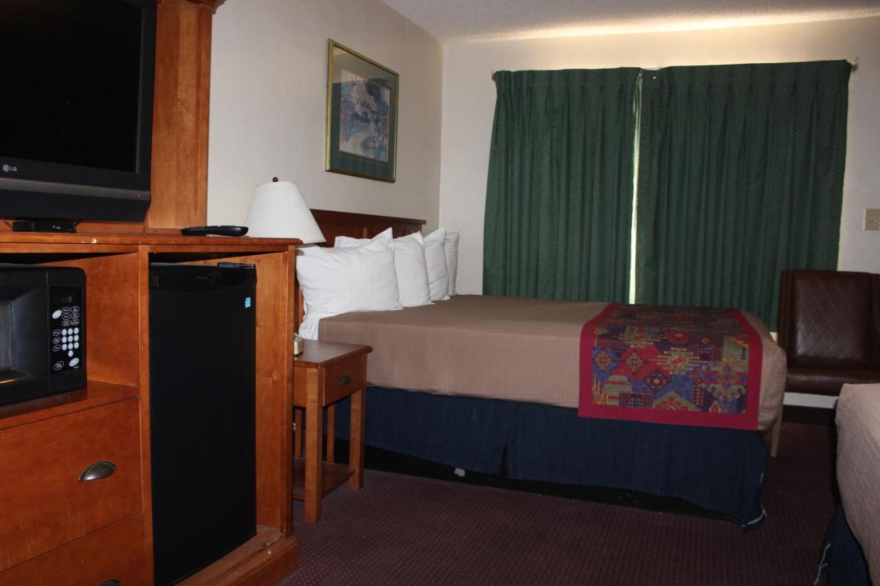 Dixie Palm Motel St. George Ngoại thất bức ảnh