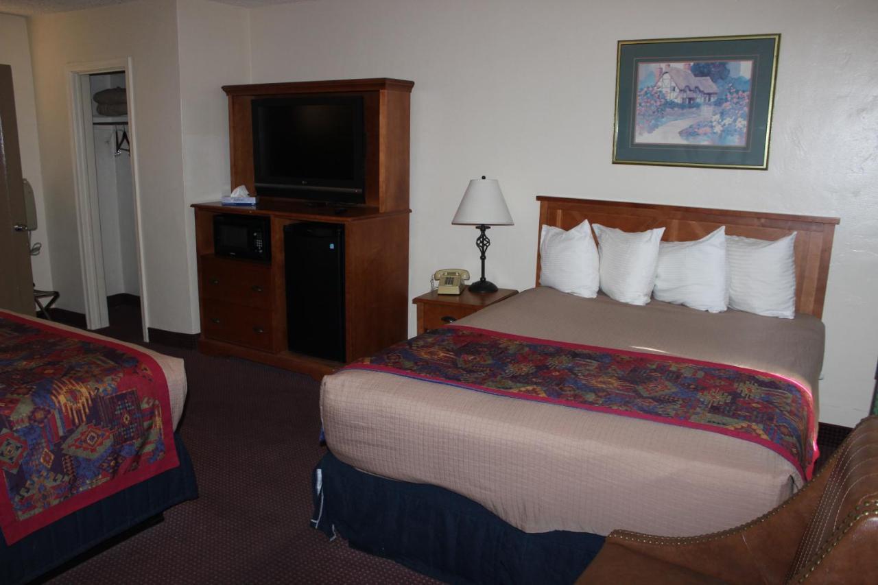 Dixie Palm Motel St. George Ngoại thất bức ảnh